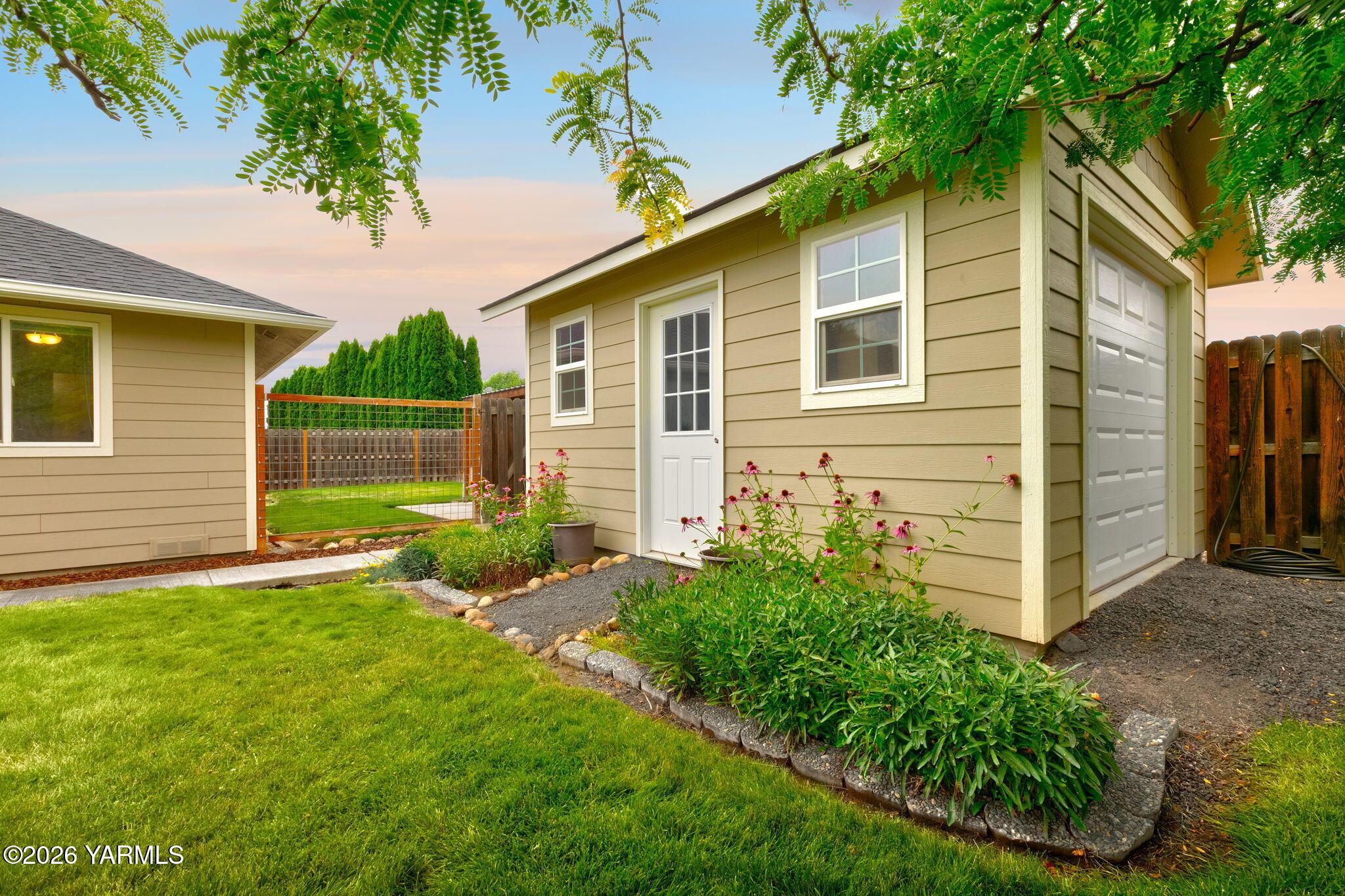 14809 Douglas Road Yakima, WA 98908 - Photo 21 of 25 McGuire_260720_Douglas_Yakima_11