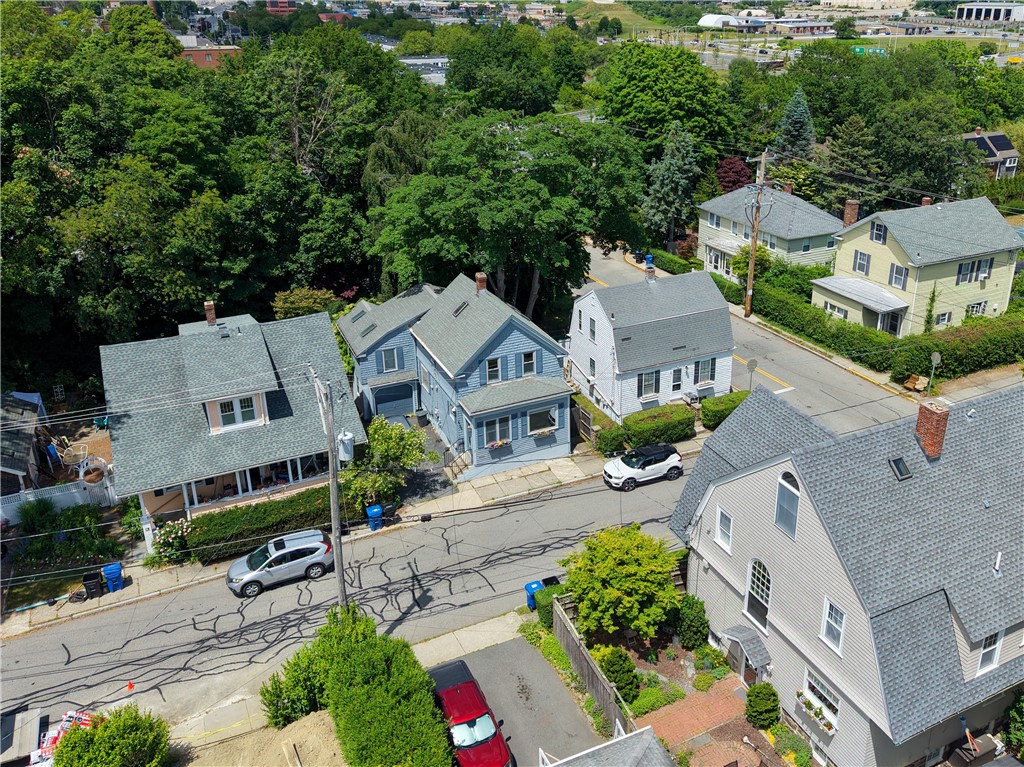 3 Sycamore Street Newport, RI 02840 - Photo 37 of 41