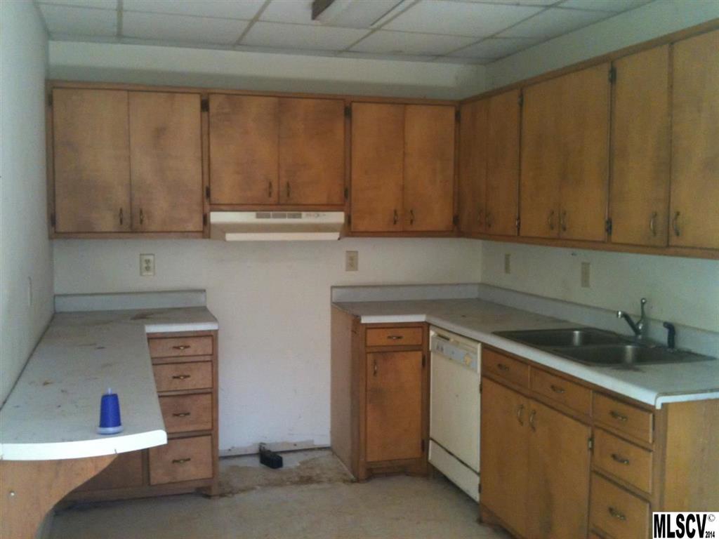 374 Monarch Lane, Unit A Boone, NC 28607 - Photo 4 of 21 Gallery Image 4