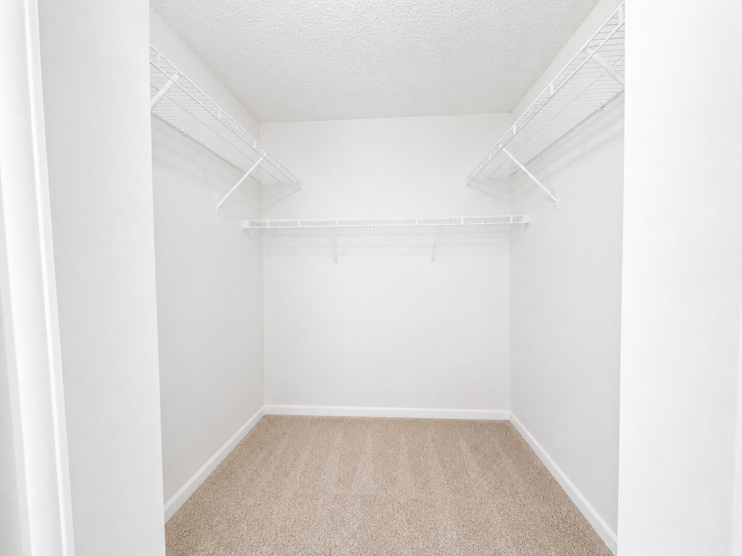 711 North Pine Island Road, Unit 204 Plantation, FL 33324 - Photo 10 of 14 B07FFDCA-C1D2-44C5-BF16-E8C5380829F0