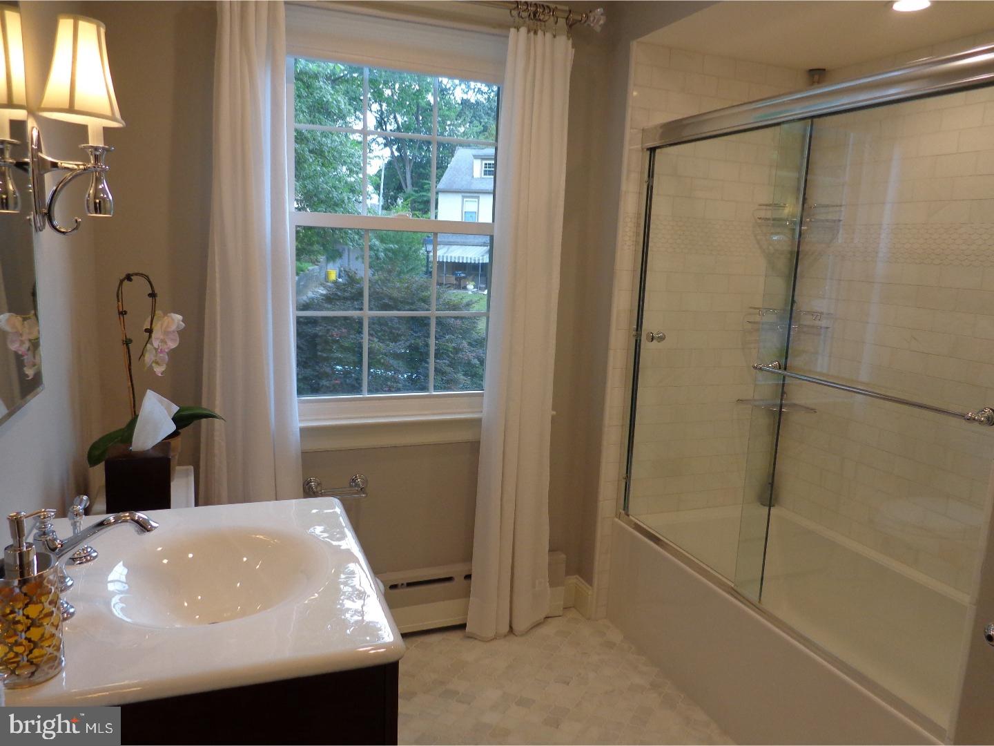 419 Cynwyd Road Bala Cynwyd, PA 19004 - Photo 13 of 25 Bathroom