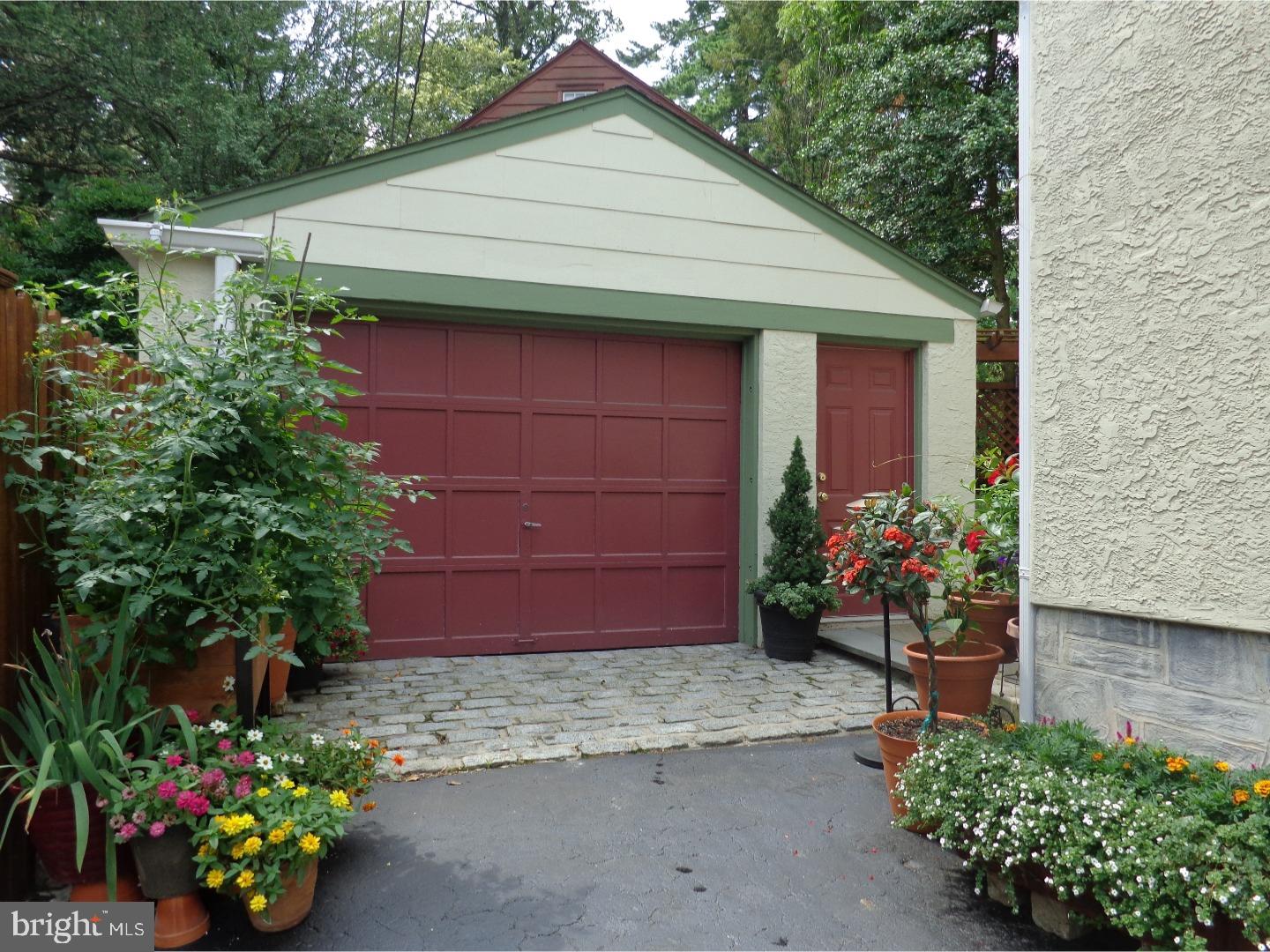 419 Cynwyd Road Bala Cynwyd, PA 19004 - Photo 25 of 25 Garage