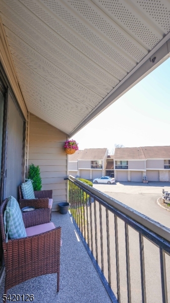 2 Crossway Clinton, NJ 08809 - Photo 21 of 23