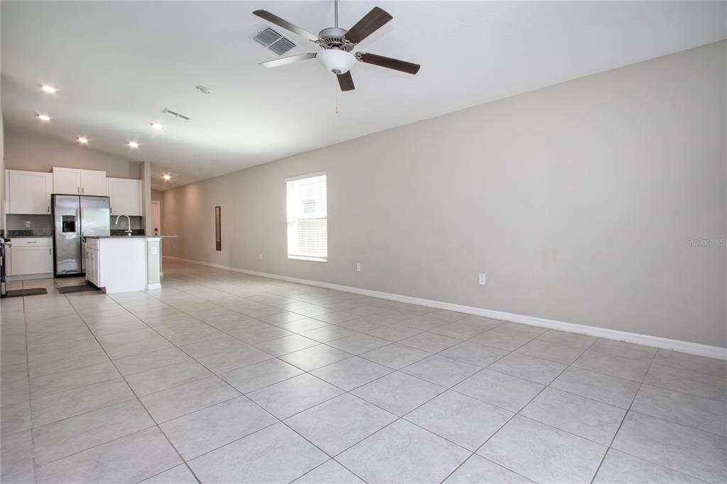 9437 Lemon Drop Loop Sun City Center, FL 33573 - Photo 25 of 86