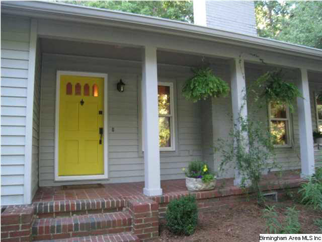 4168 Winston Way Birmingham, AL 35213 - Photo 2 of 24