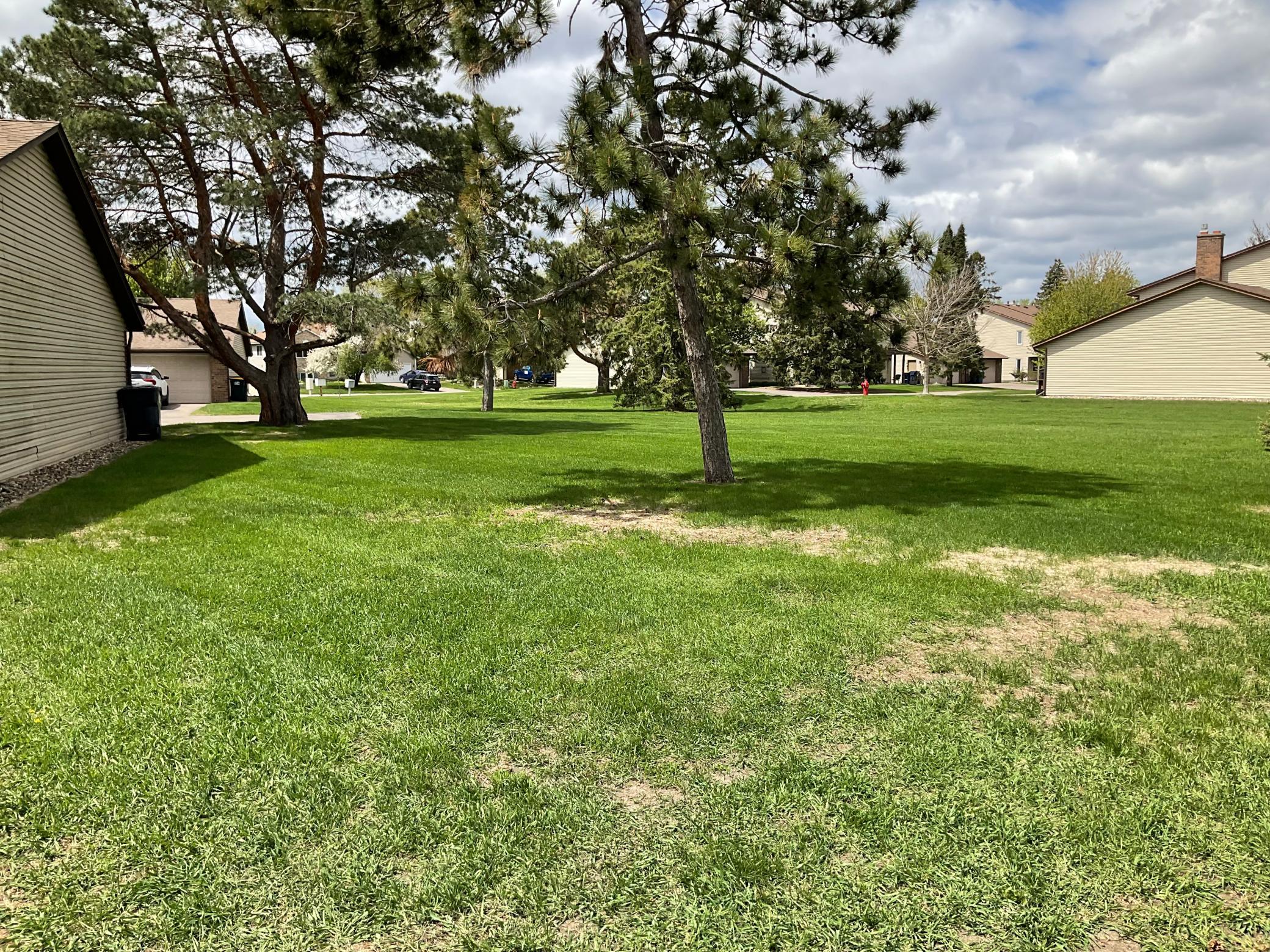 4711 Lund Point Eagan, MN 55122 - Photo 6 of 25