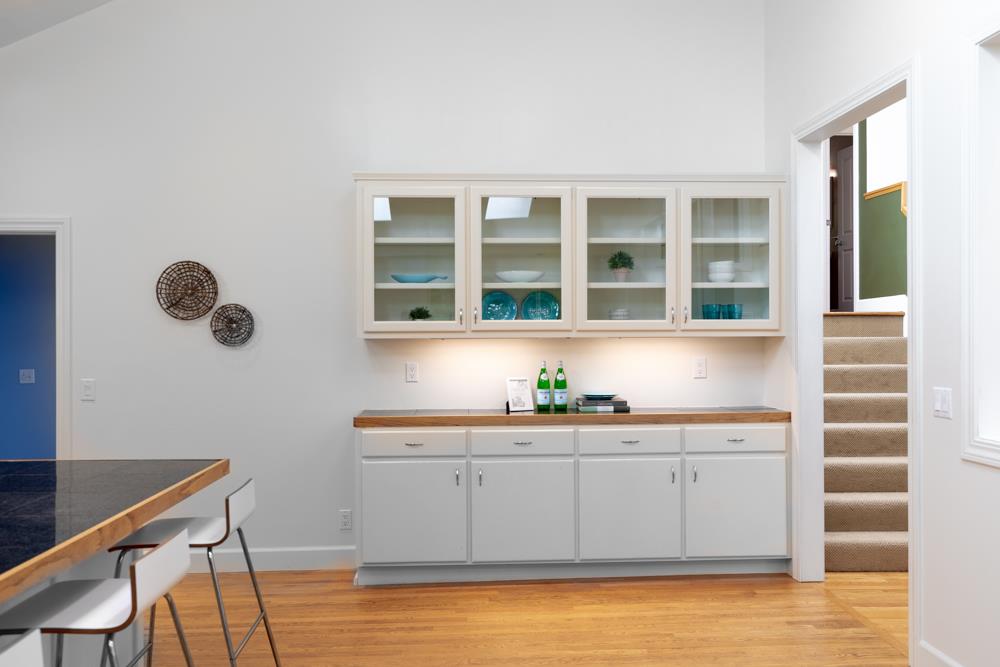 4399 Porter Gulch Road Aptos, CA 95003 - Photo 8 of 32 a view of cabinets and window