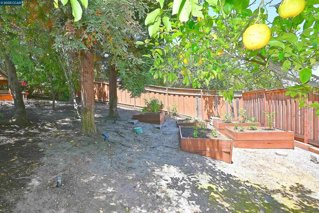 $8,000 | 421 Twin Oaks Lane, Walnut Creek, CA 94596