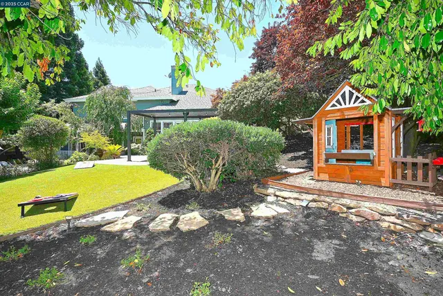 $8,000 | 421 Twin Oaks Lane, Walnut Creek, CA 94596