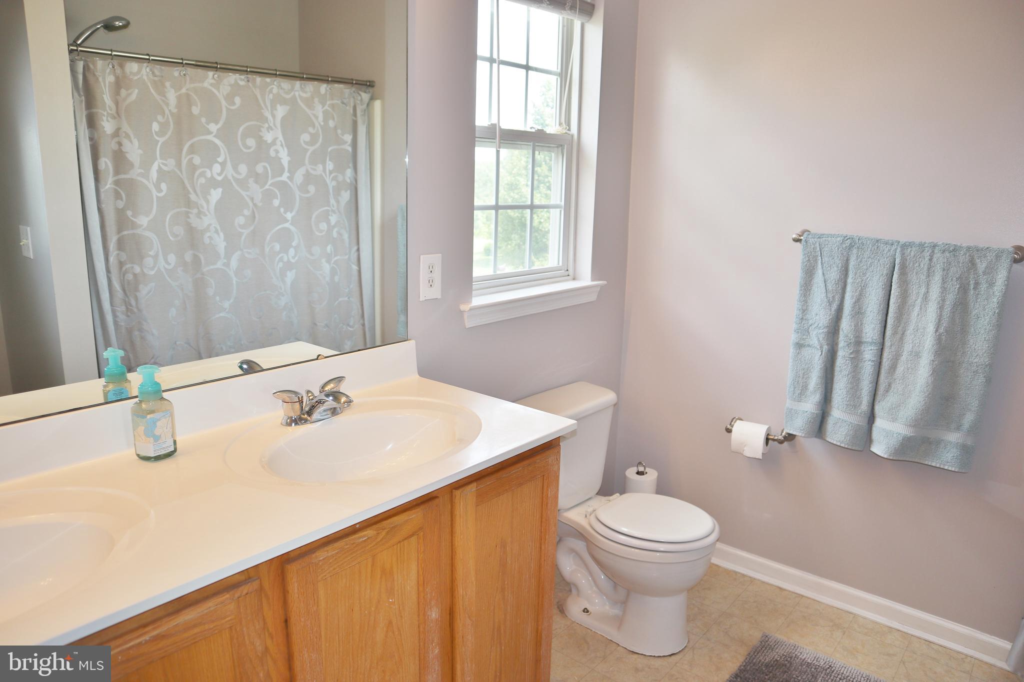 175 Tweedsmere Drive Townsend, DE 19734 - Photo 24 of 34 Master Bath
