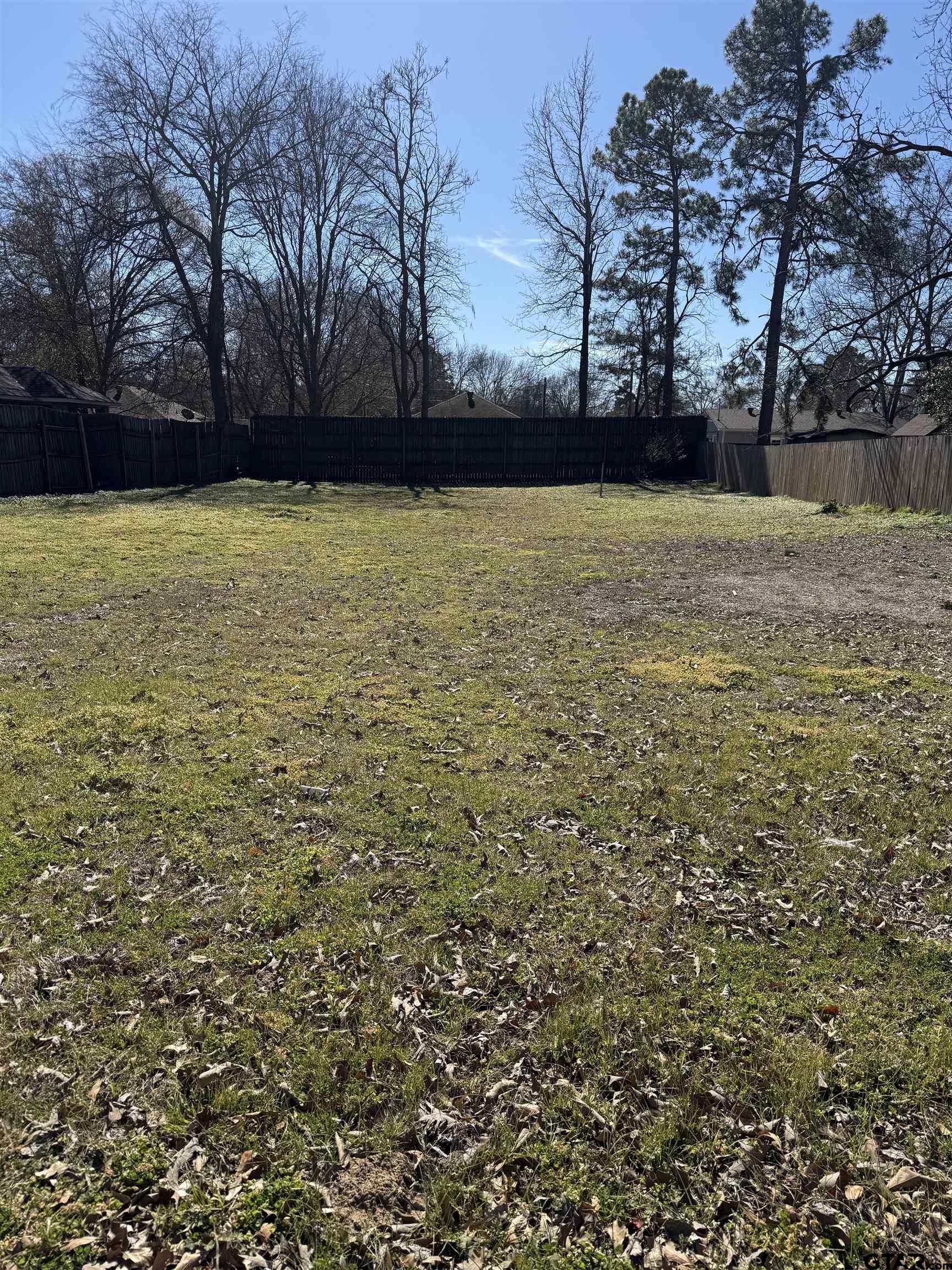 216 West Bonnie Street Lindale, TX 75771 - Photo 2 of 4