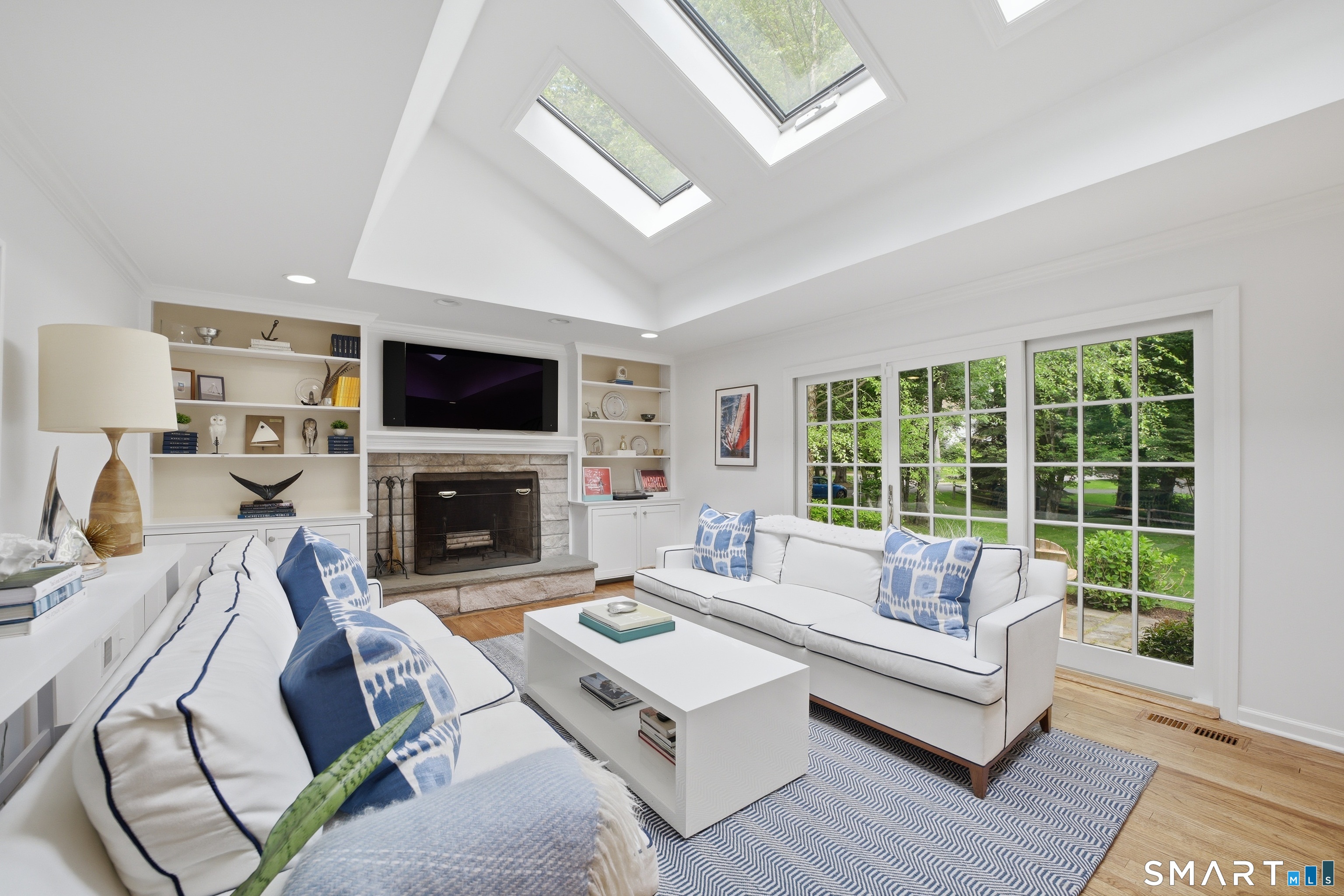 201 Middlesex Road Darien, CT 06820 - Photo 11 of 39