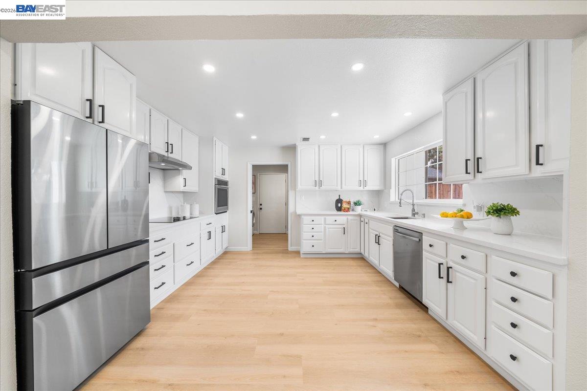 42077 Miranda Street Fremont, CA 94539 - Photo 11 of 49