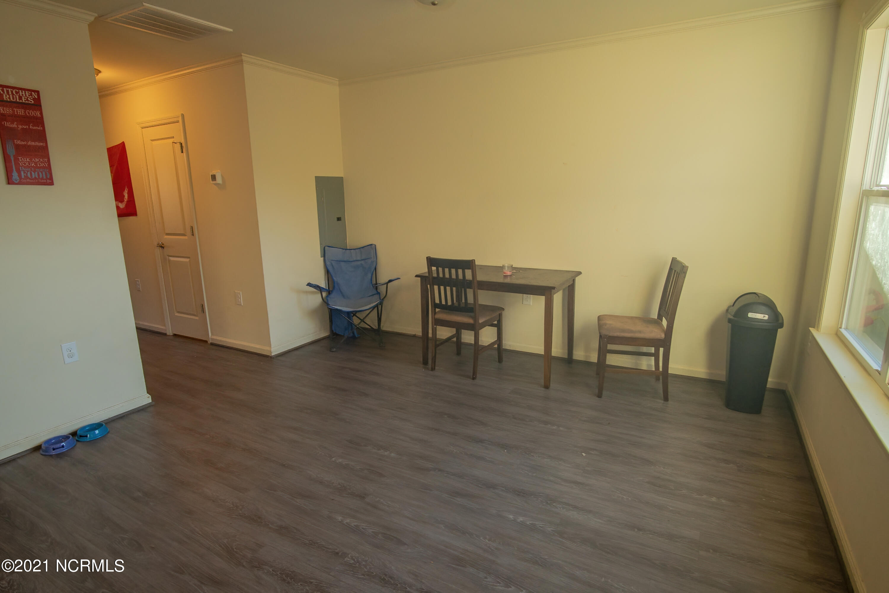247 Boyington Place Road Midway Park, NC 28544 - Photo 15 of 26 247BoyingtonPlRoad_23-DeNoiseAI-severe-n