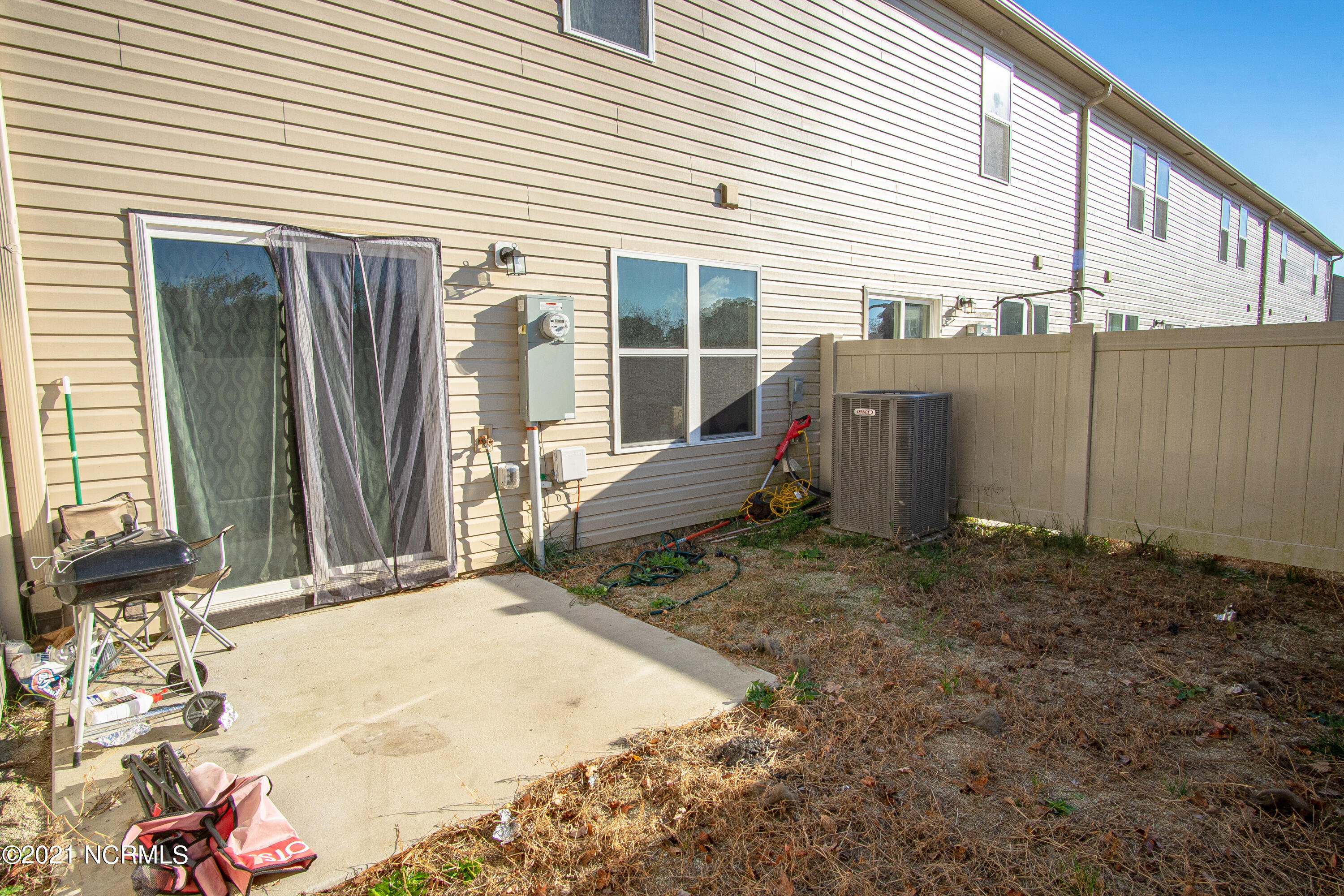 247 Boyington Place Road Midway Park, NC 28544 - Photo 6 of 26 247BoyingtonPlRoad_7