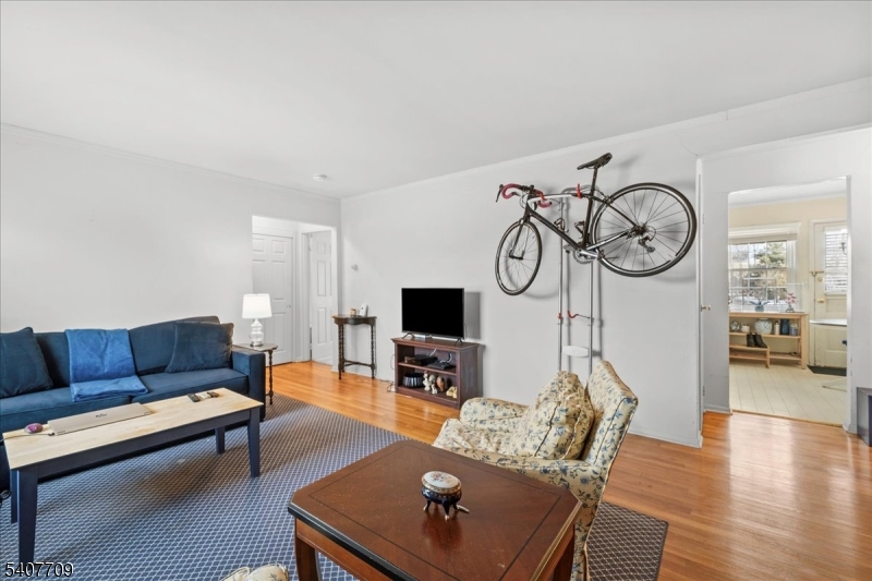 415 Pitney Place, Unit 415 Morristown, NJ 07960 - Photo 11 of 32