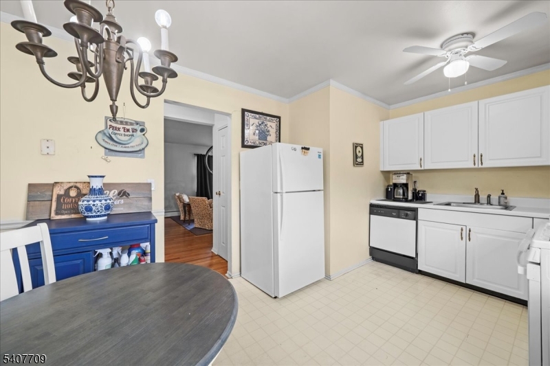 415 Pitney Place, Unit 415 Morristown, NJ 07960 - Photo 22 of 32