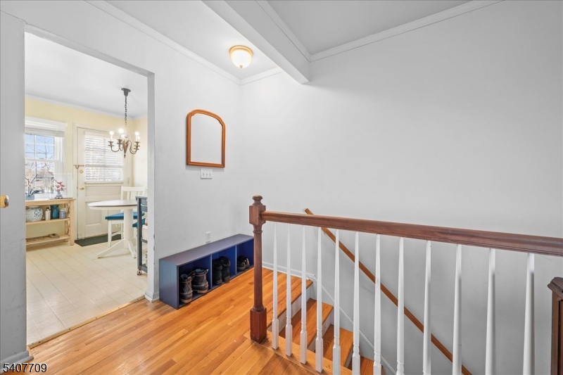 415 Pitney Place, Unit 415 Morristown, NJ 07960 - Photo 4 of 32