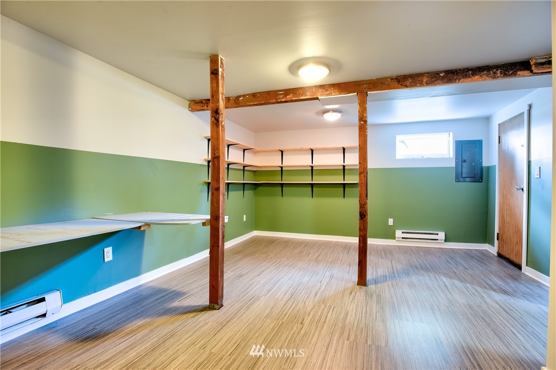 2012 Blaine Avenue Northeast Renton, WA 98056 - Photo 14 of 15 Gallery Image 14
