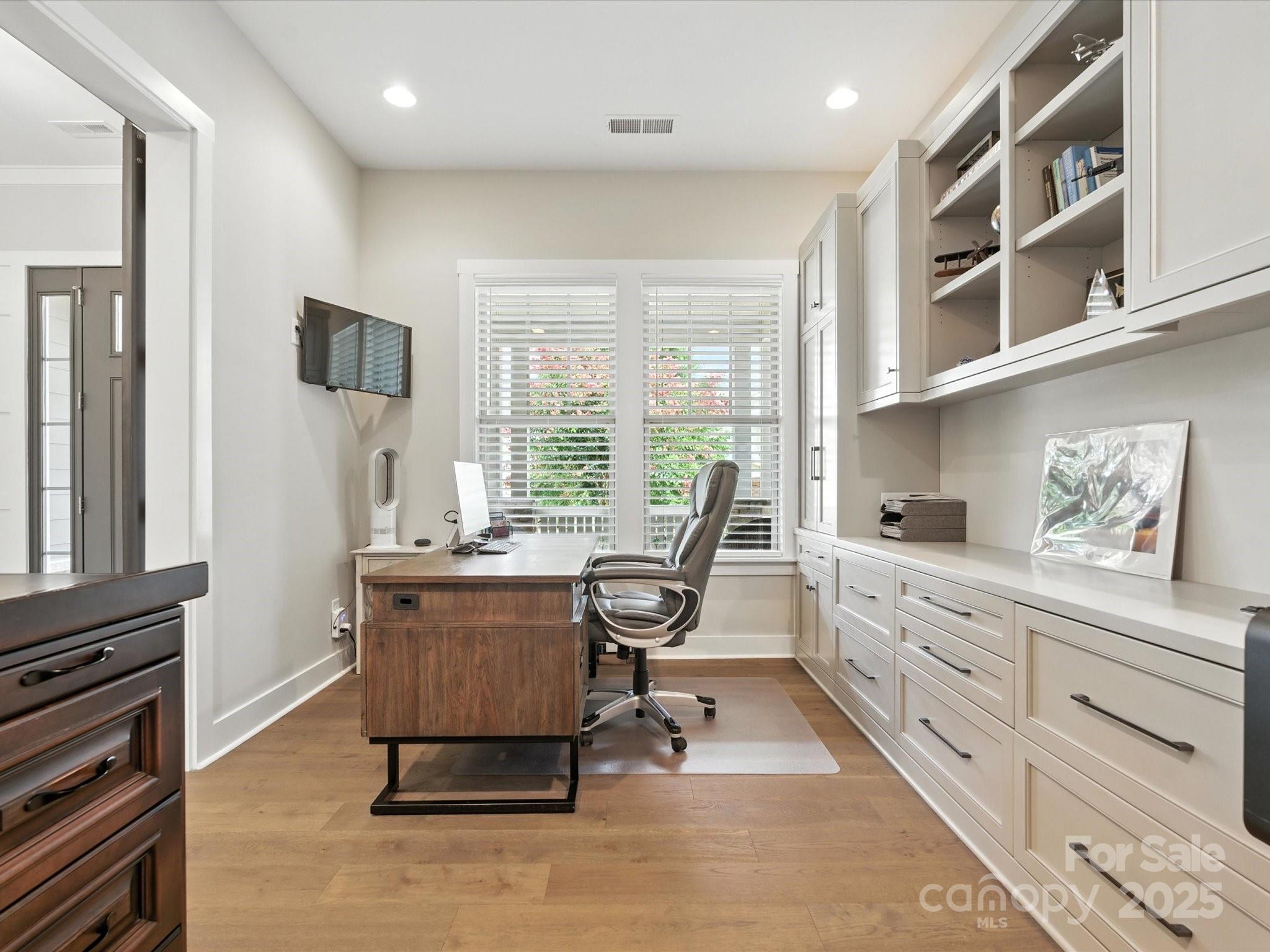 11926 Tree Sparrow Road Charlotte, NC 28278 - Photo 6 of 45 Gallery Image 6