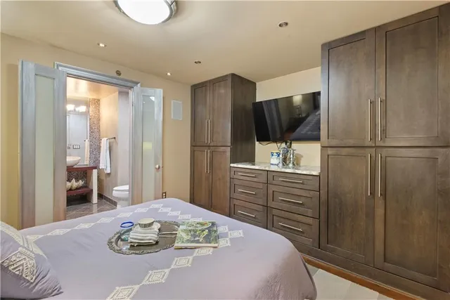 $2,400 | 920 Poeyfarre Street, Unit 171, New Orleans, LA 70130