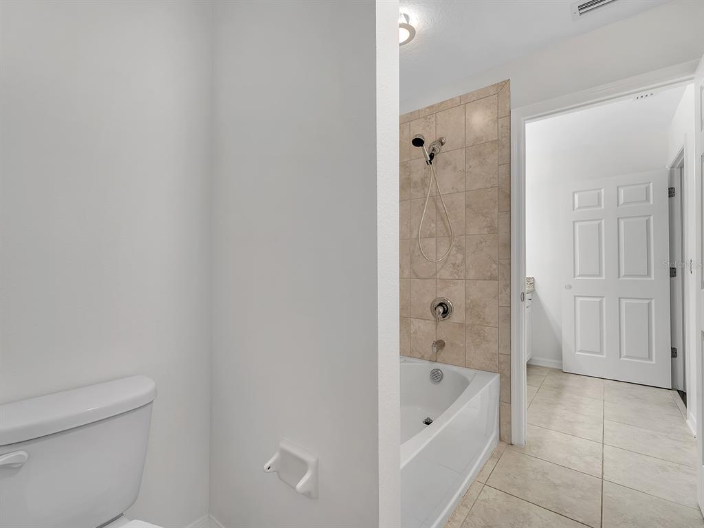 7323 Pool Compass Loop Wesley Chapel, FL 33545 - Photo 20 of 51