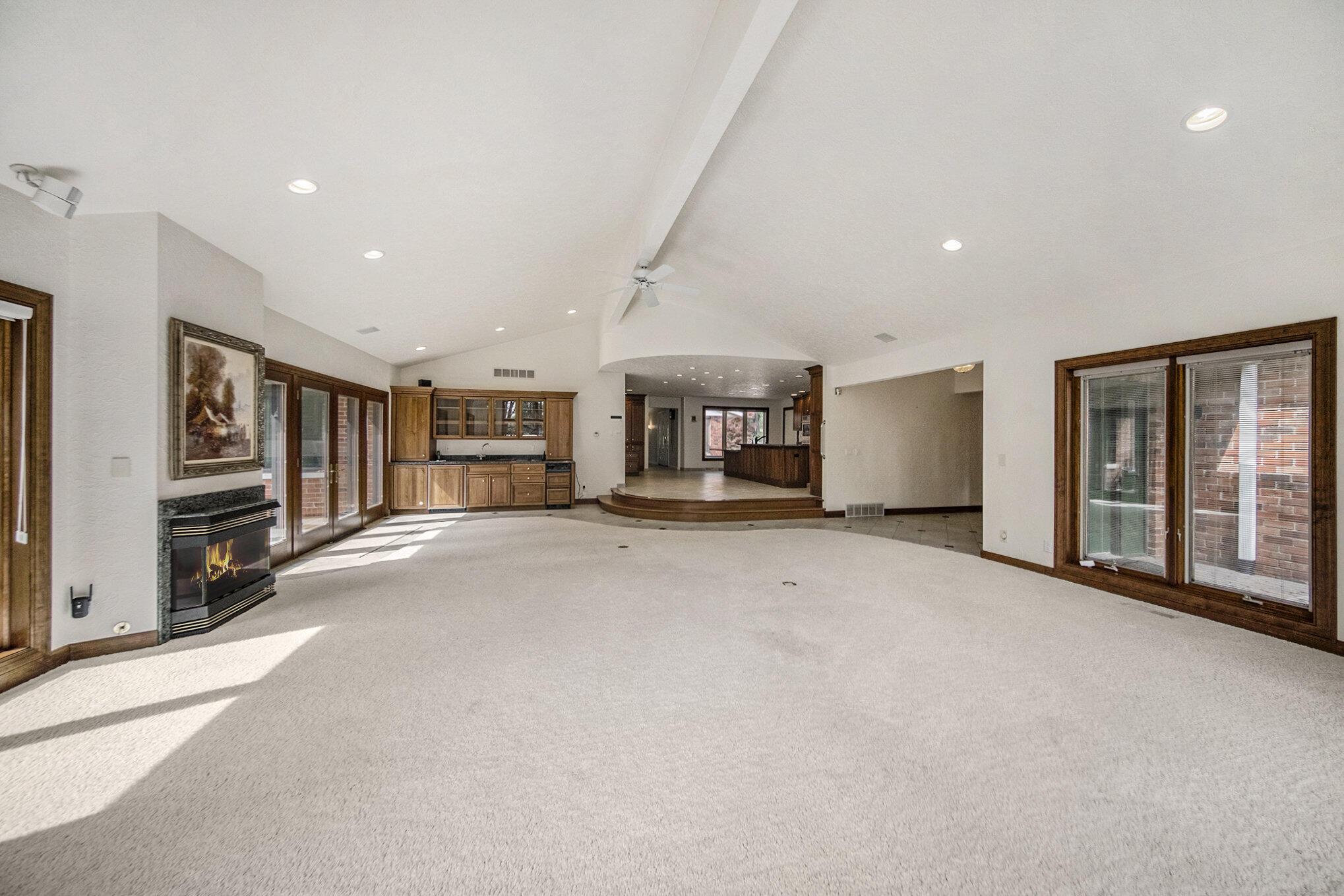 3589 Hendee Road Jackson, MI 49201 - Photo 4 of 57 Great Room