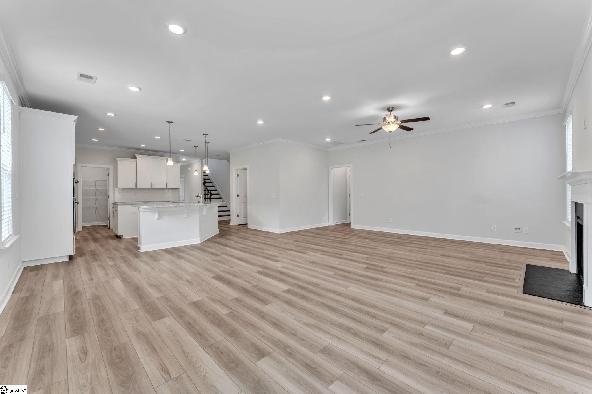 502 Forest Edge Court Simpsonville, SC 29681 - Photo 7 of 30