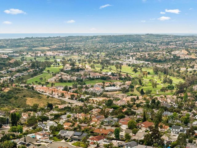 $1,115,000 | 7584 Dehesa Court, Carlsbad, CA 92009