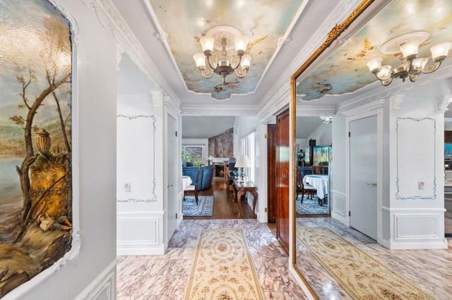 $1,115,000 | 7584 Dehesa Court, Carlsbad, CA 92009