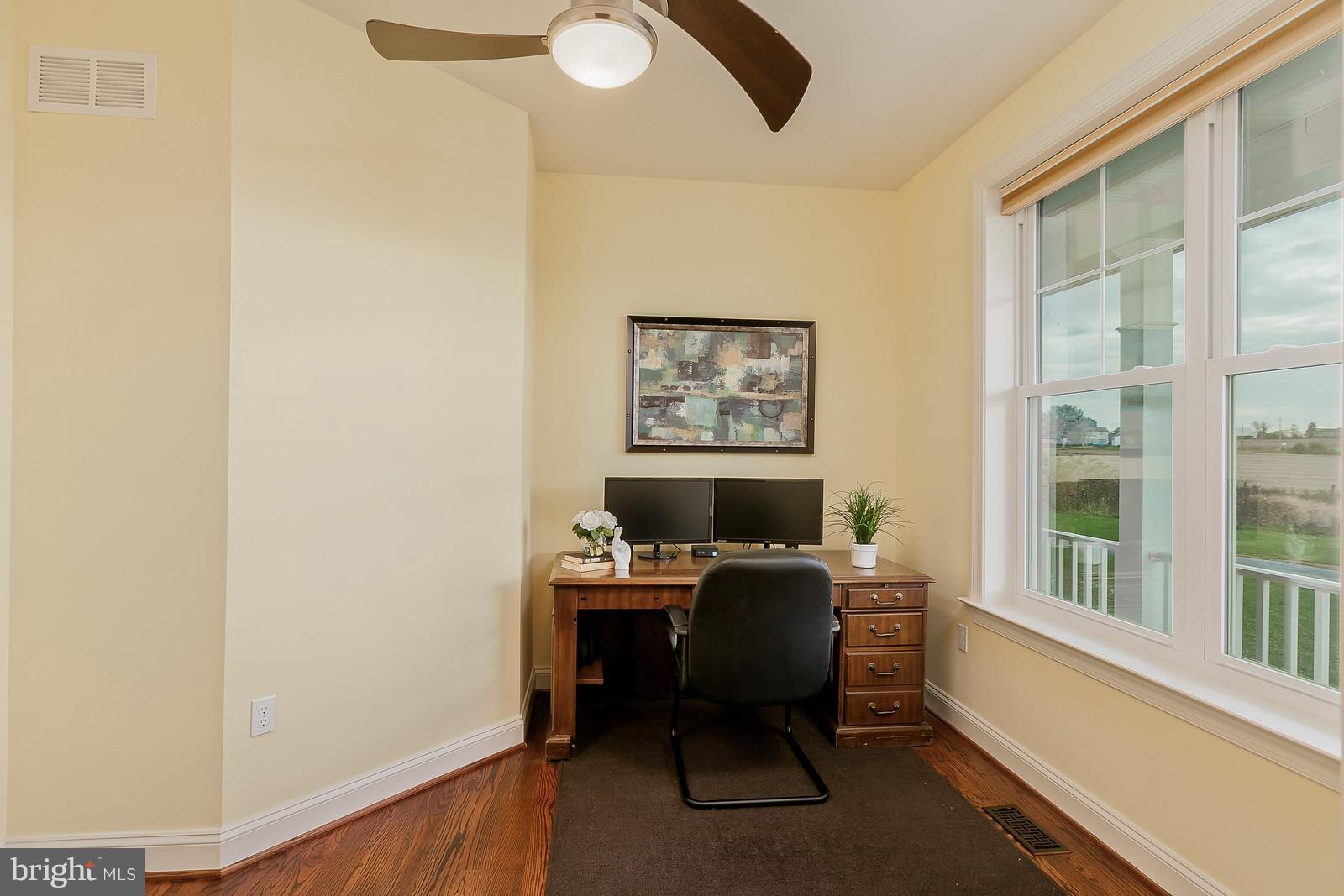 10138 Masser Road Frederick, MD 21702 - Photo 8 of 30 Main Level Home Office