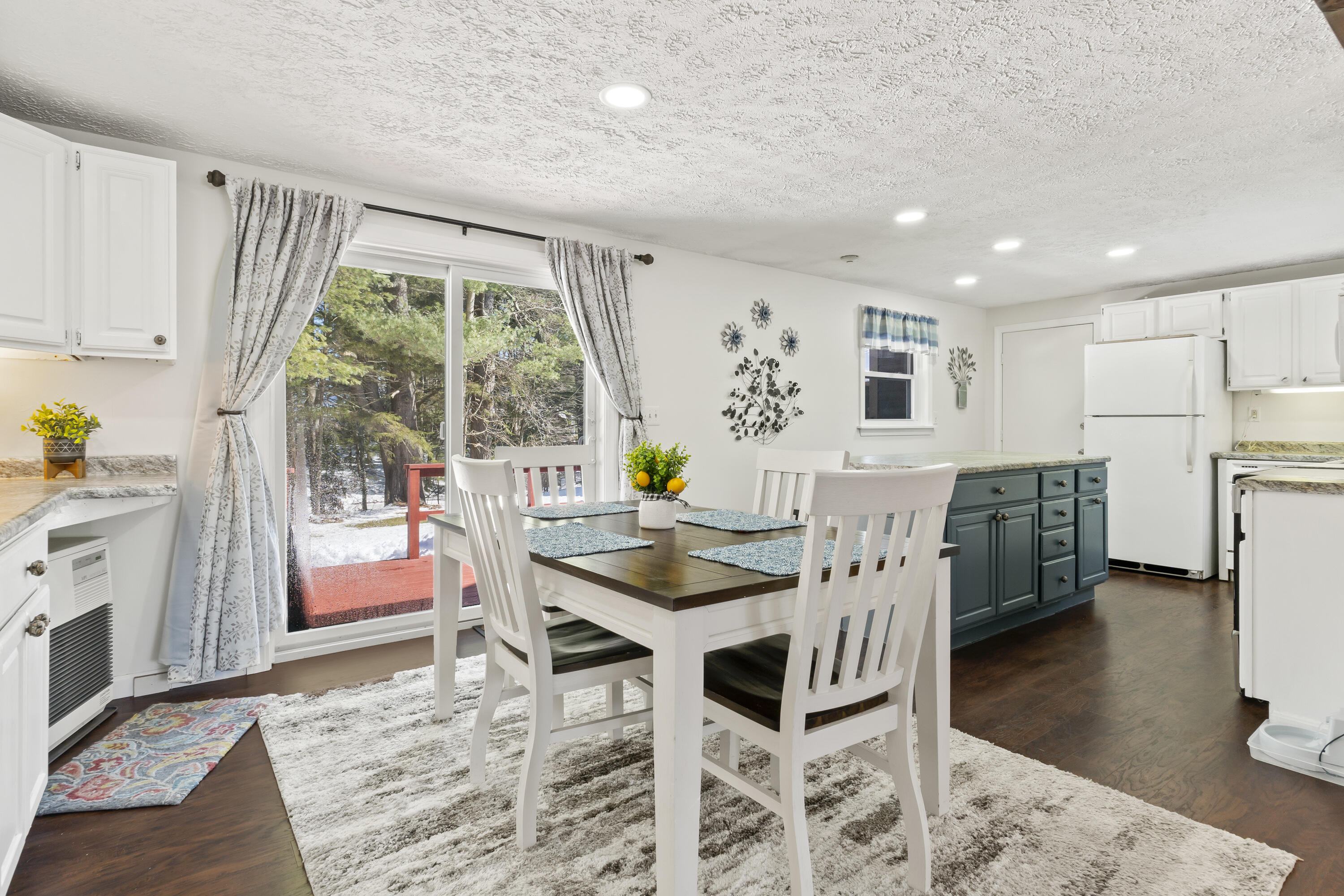 8 Linscott Way, Unit 8 Brunswick, ME 04011 - Photo 7 of 52 8 Linscott Way_112