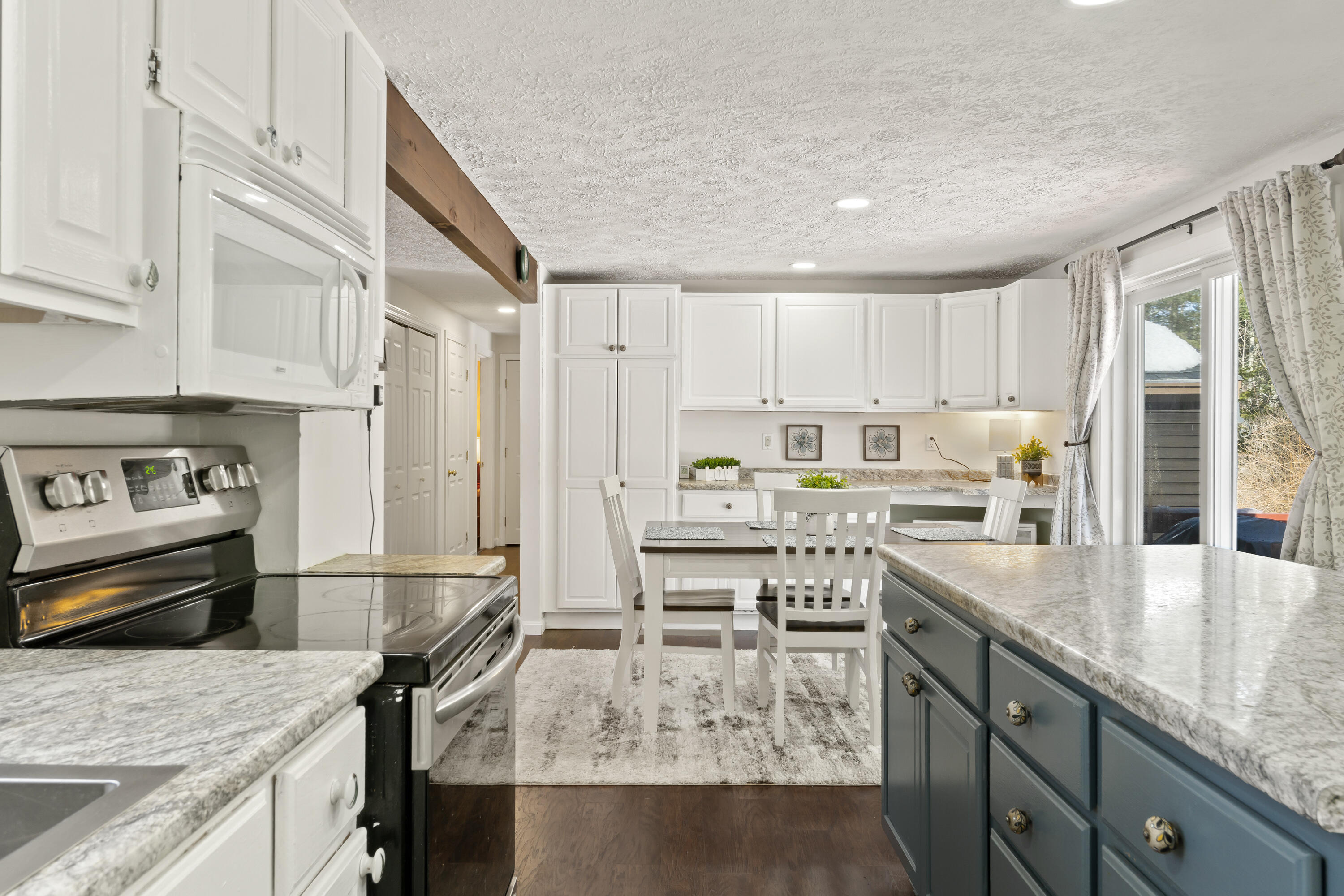 8 Linscott Way, Unit 8 Brunswick, ME 04011 - Photo 10 of 52 8 Linscott Way_115