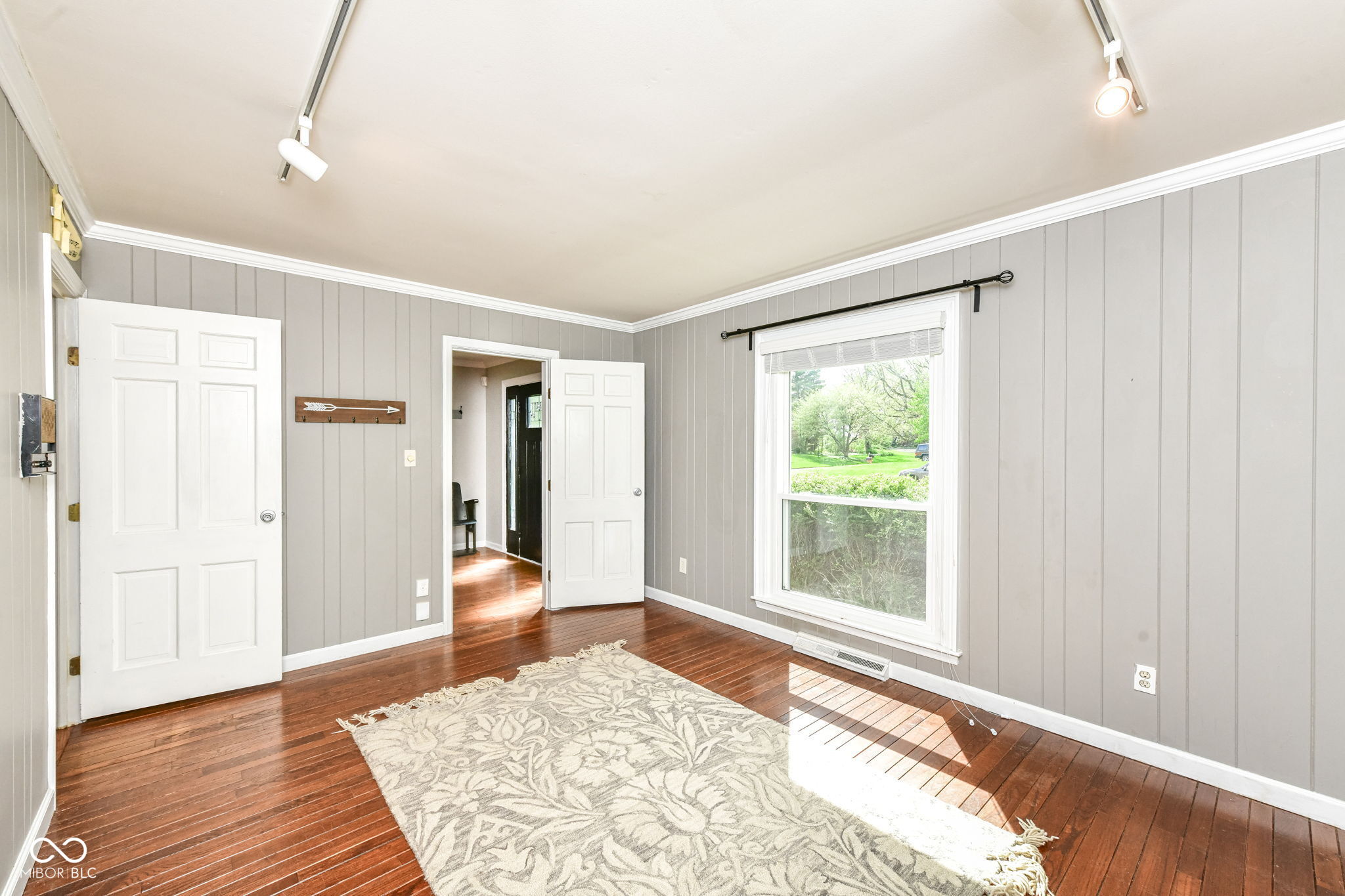 9051 Wickham Road Indianapolis, IN 46260 - Photo 20 of 43