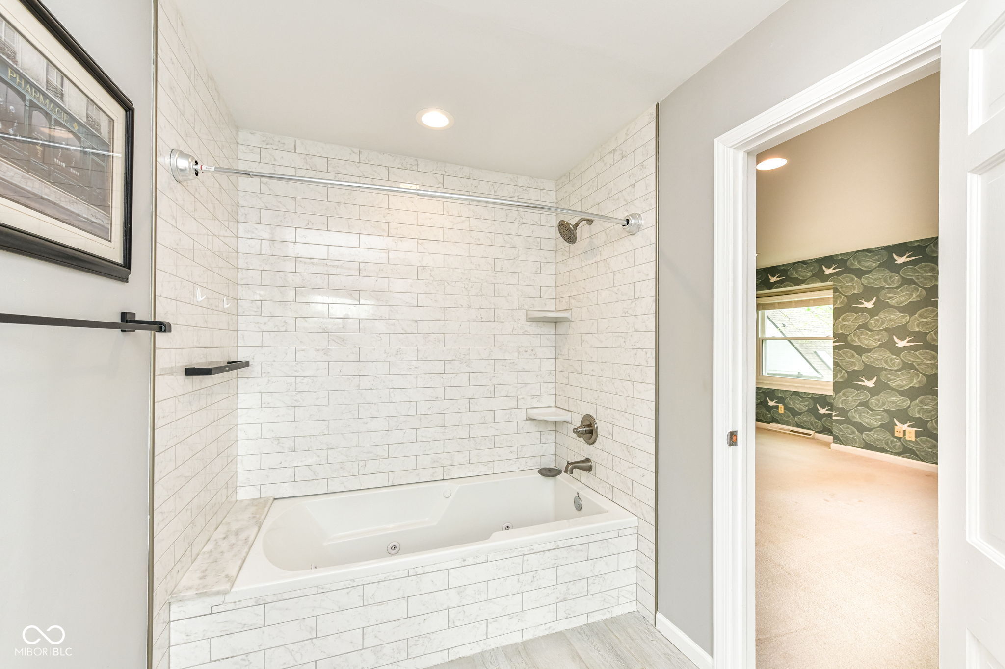 9051 Wickham Road Indianapolis, IN 46260 - Photo 25 of 43