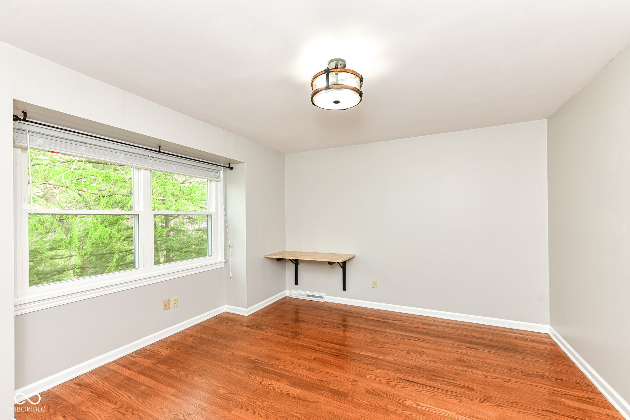 9051 Wickham Road Indianapolis, IN 46260 - Photo 30 of 43