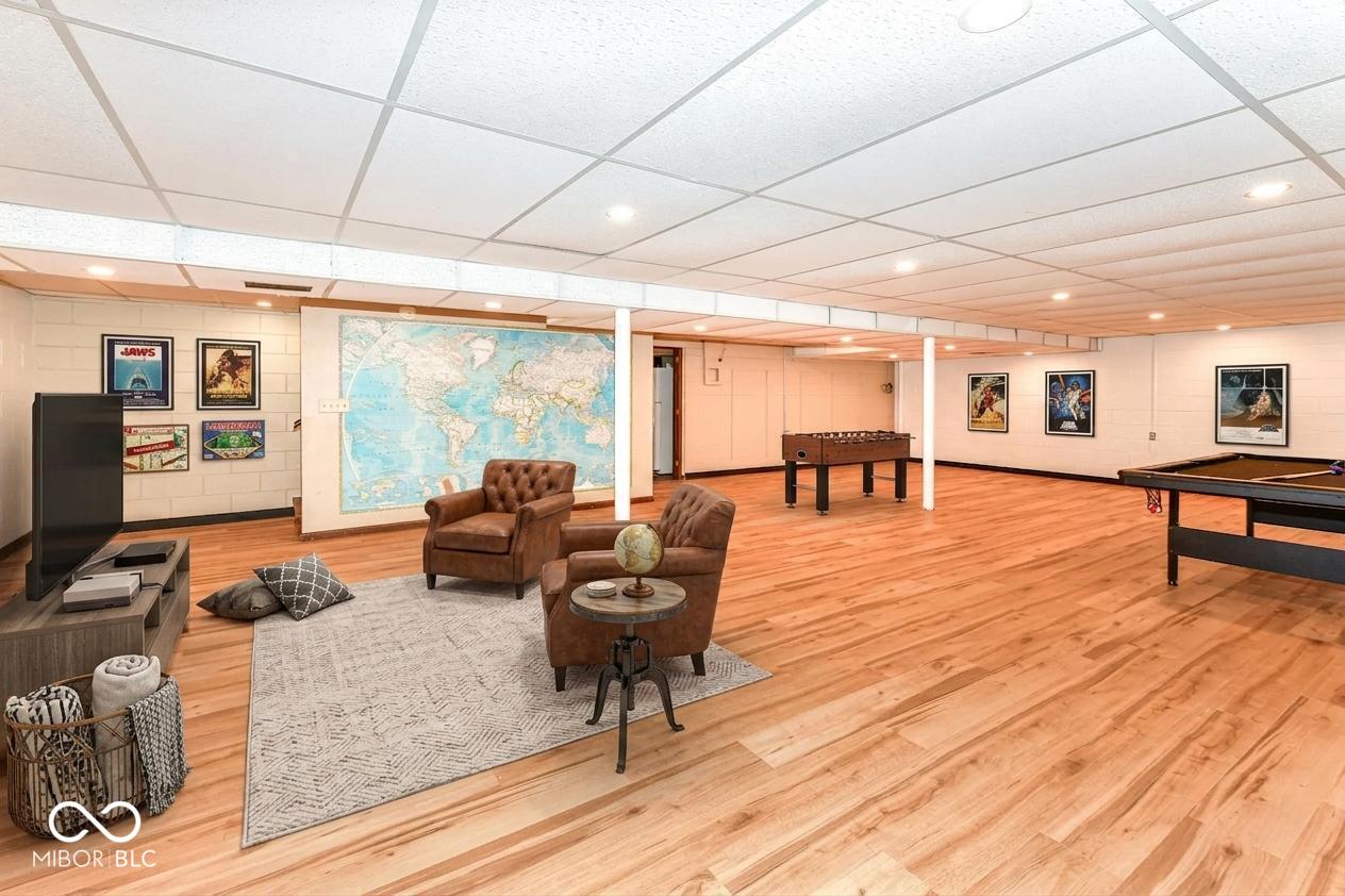 9051 Wickham Road Indianapolis, IN 46260 - Photo 6 of 43