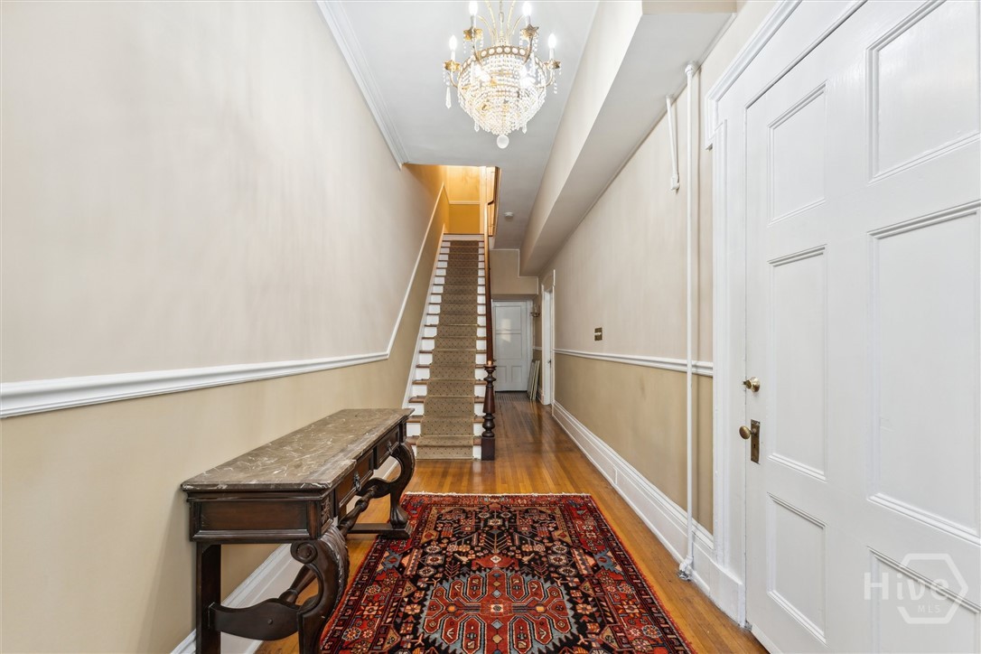 17 East Jones Street, Unit 3 Savannah, GA 31401 - Photo 6 of 24