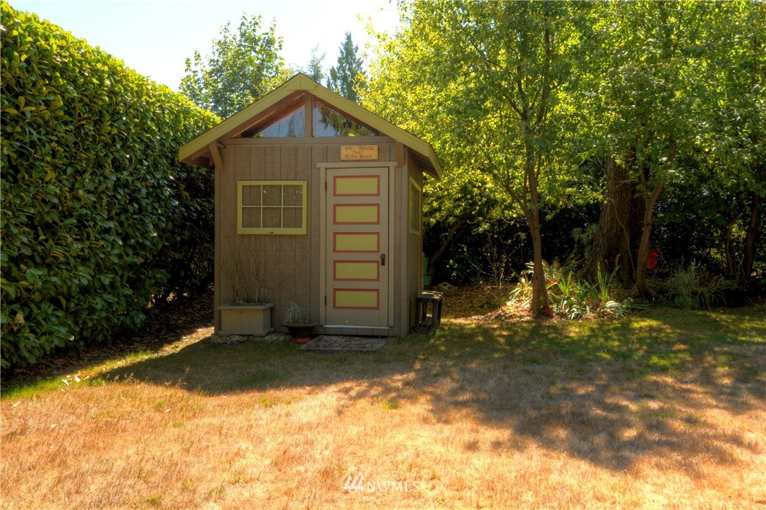 216 Heather Road Everett, WA 98203 - Photo 17 of 25