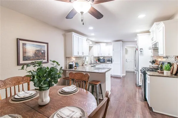 $999,000 | 33000 East 331st Street, Garden City, MO 64747