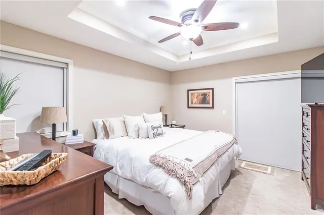 $1,100,000 | 33000 East 331st Street, Garden City, MO 64747