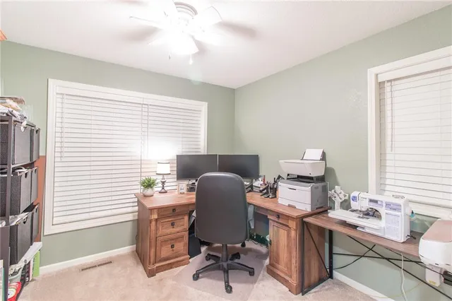 $1,100,000 | 33000 East 331st Street, Garden City, MO 64747