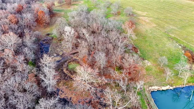 $1,100,000 | 33000 East 331st Street, Garden City, MO 64747