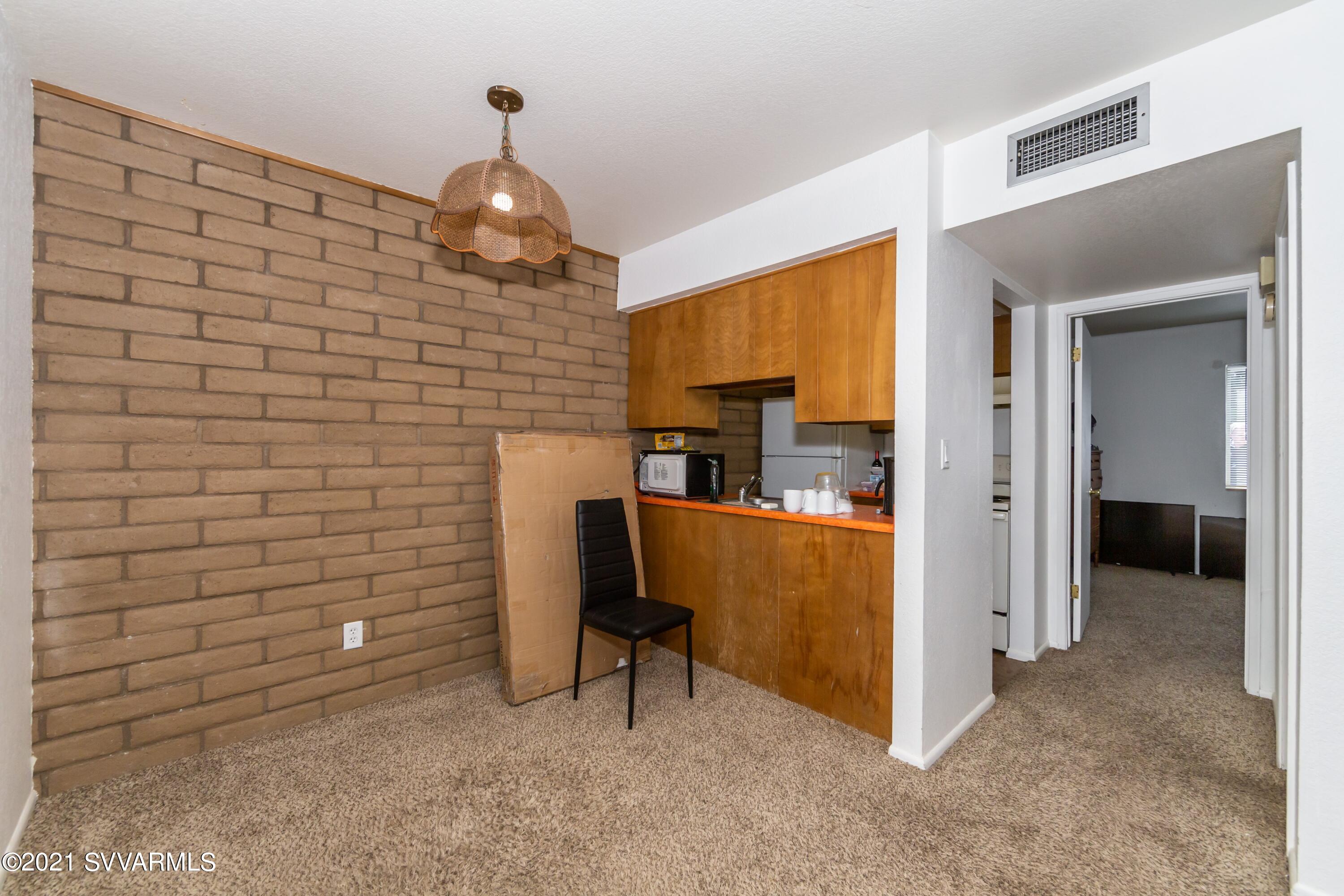 325 Price Road Sedona, AZ 86336 - Photo 11 of 26 007_Dining Room