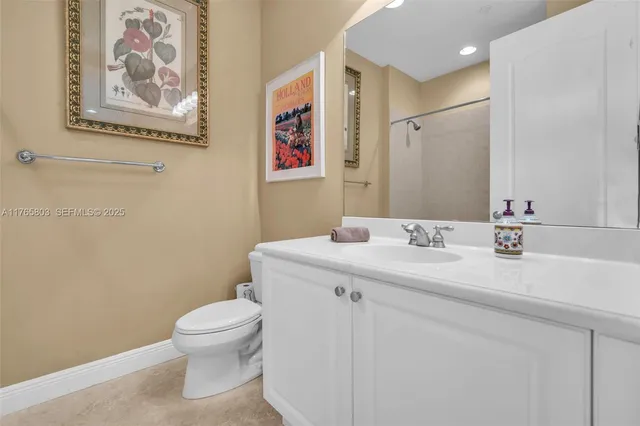 $955,000 | 616 Northeast Venezia Lane, Unit 616, Boca Raton, FL 33487