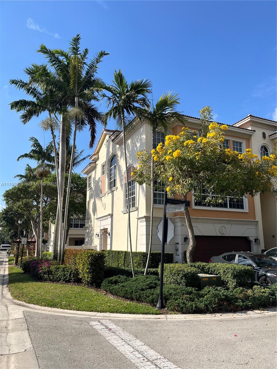 616 Northeast Venezia Lane, Unit 616 Boca Raton, FL 33487 - Photo 5 of 64