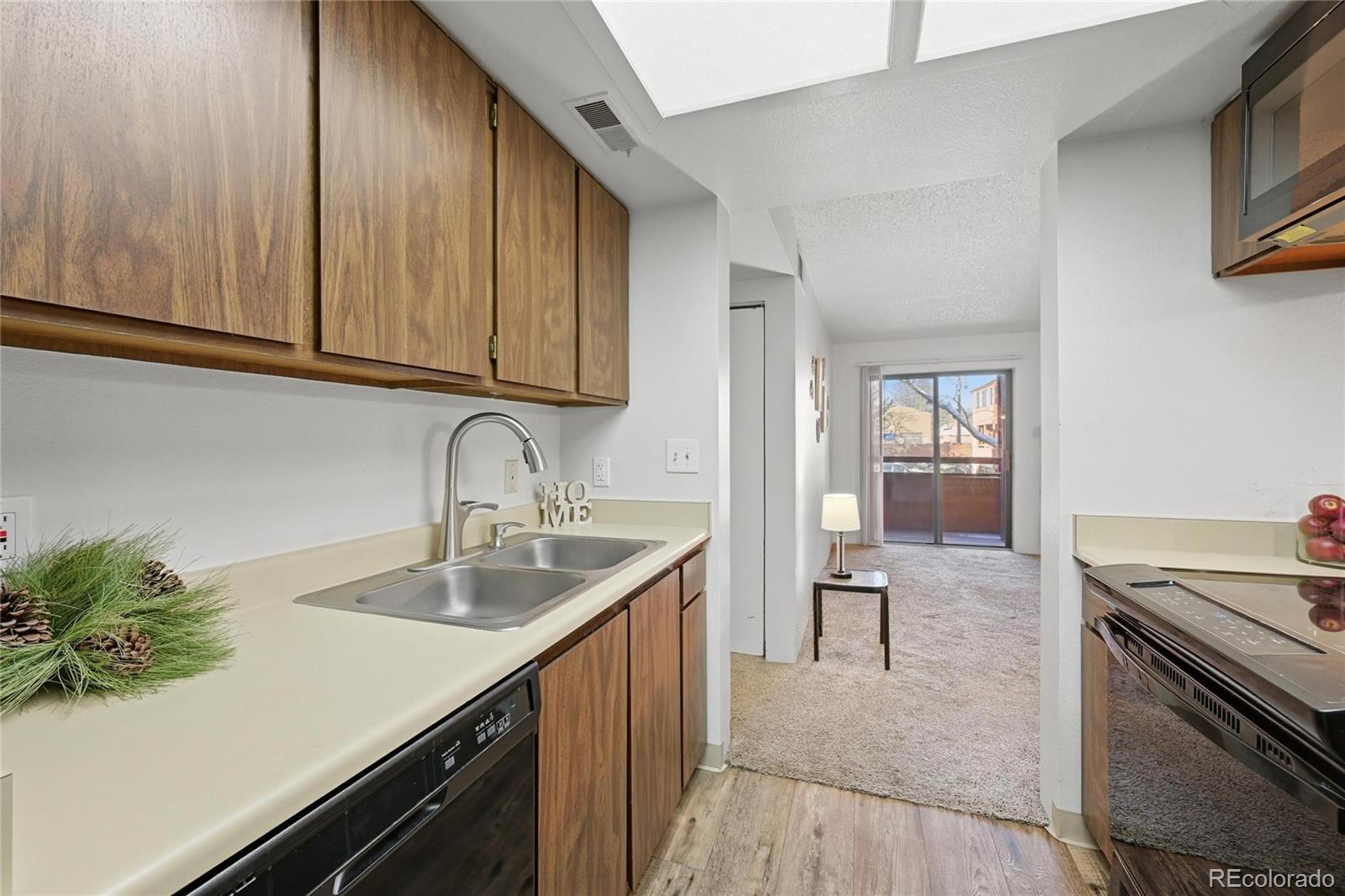 4681 South Decatur Street, Unit 220 Englewood, CO 80110 - Photo 12 of 30