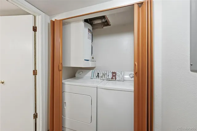 $190,000 | 4681 South Decatur Street, Unit 220, Englewood, CO 80110