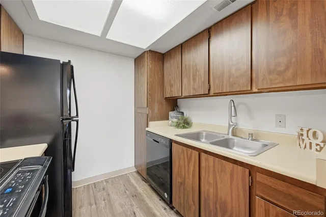 $190,000 | 4681 South Decatur Street, Unit 220, Englewood, CO 80110