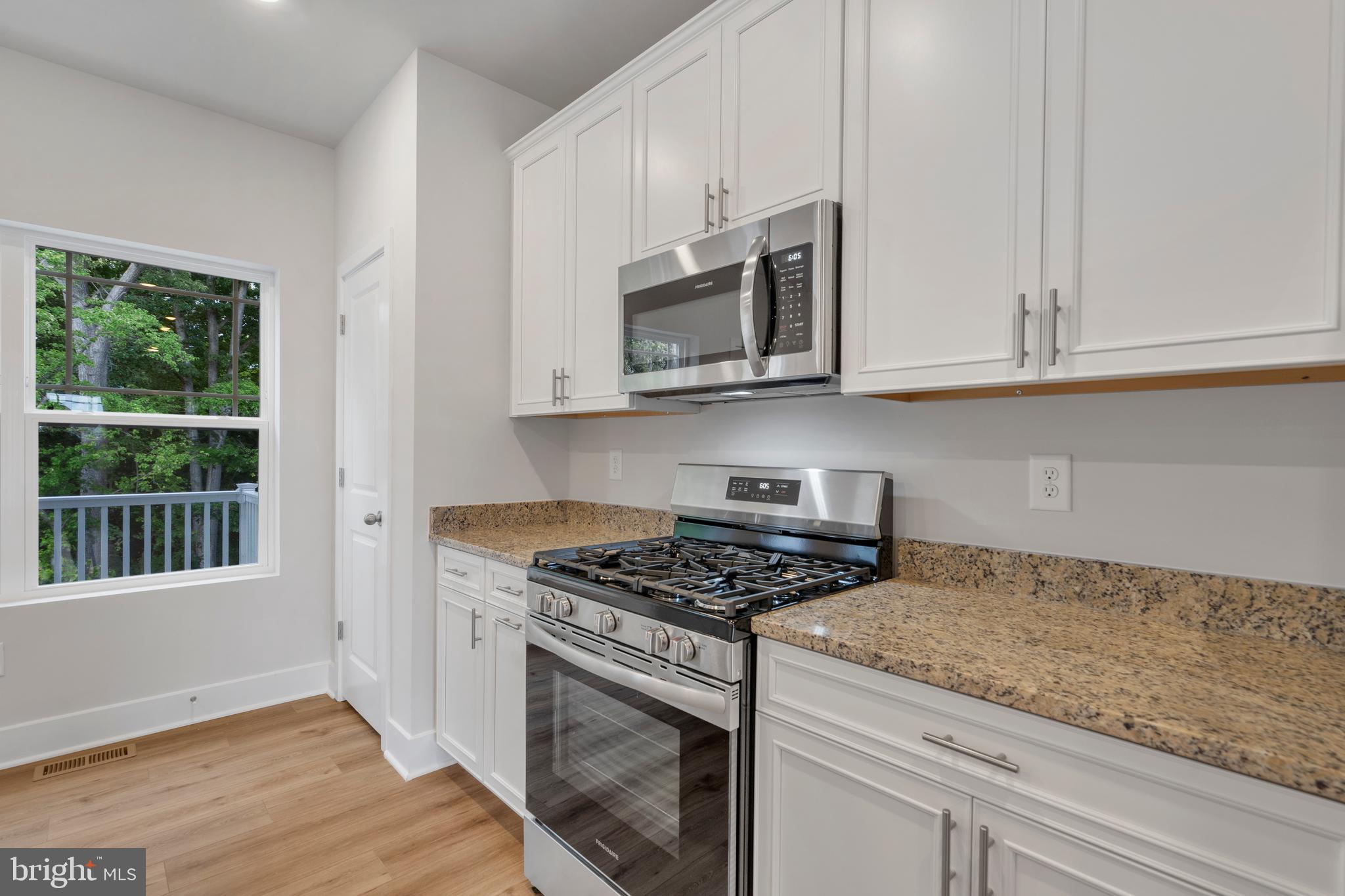 330 Sweetbay Road Essex, MD 21221 - Photo 11 of 38